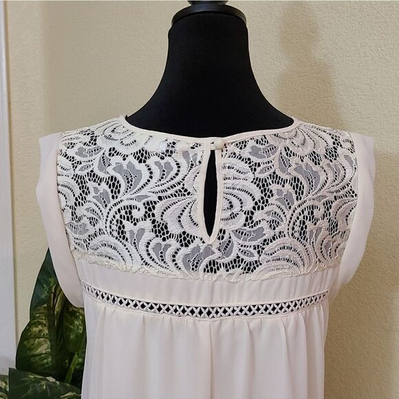 🌿Speechless" dress size L (juniors large) - Picture 5 of 13